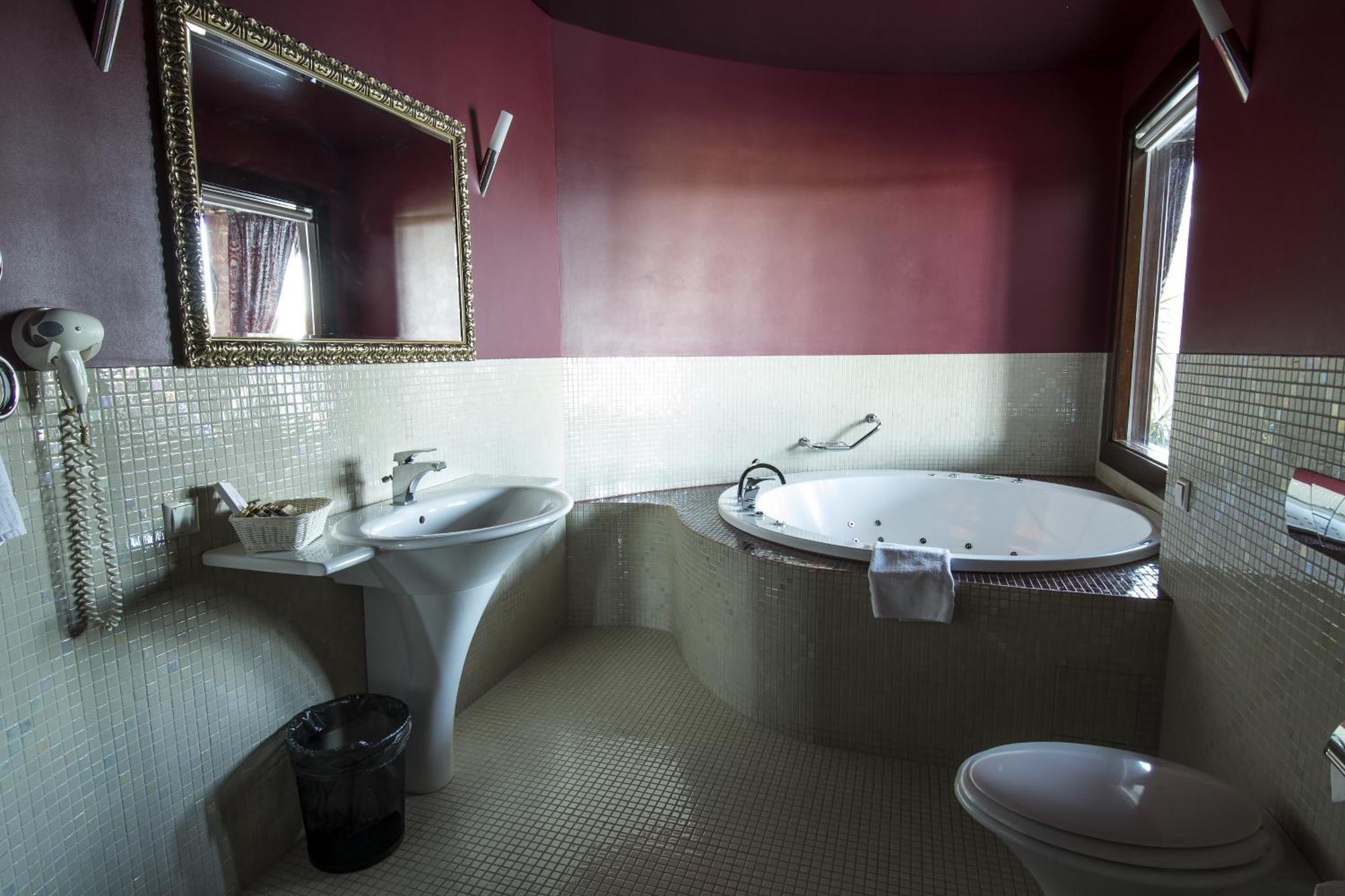 Port Hotel Ādaži Pokoj fotografie